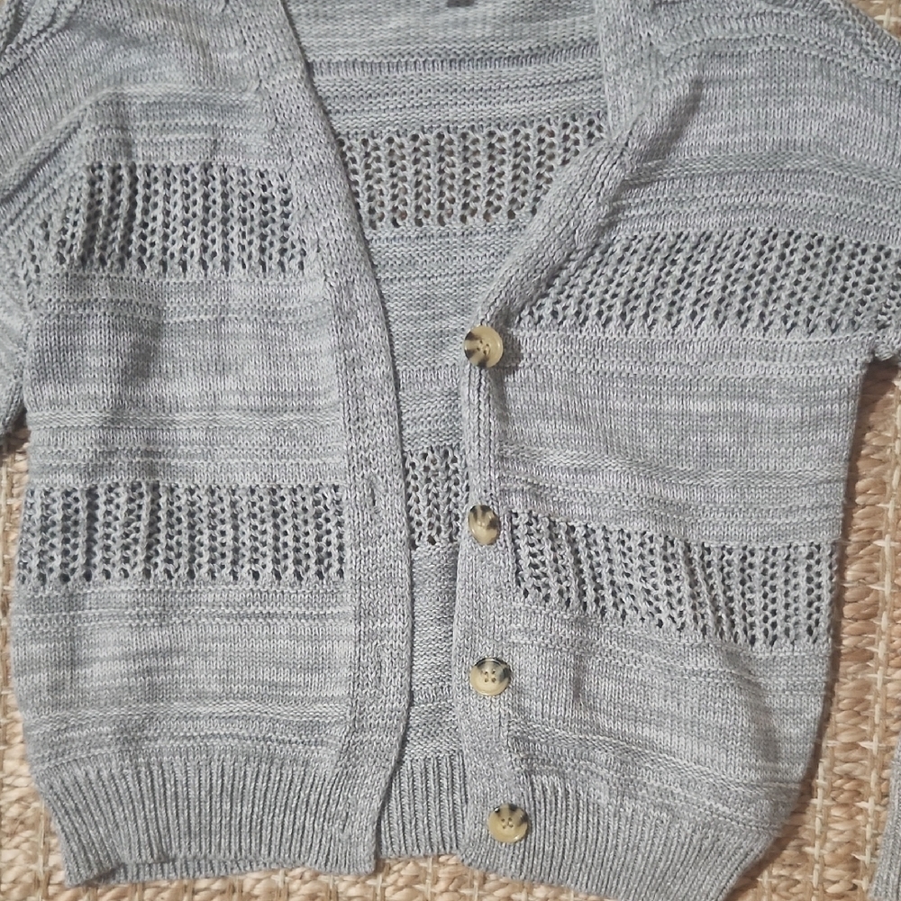 Time and Tru Gray Cottagecore Classic Cropped Buttoned Cardigan Sweater - Picture 3 of 8
